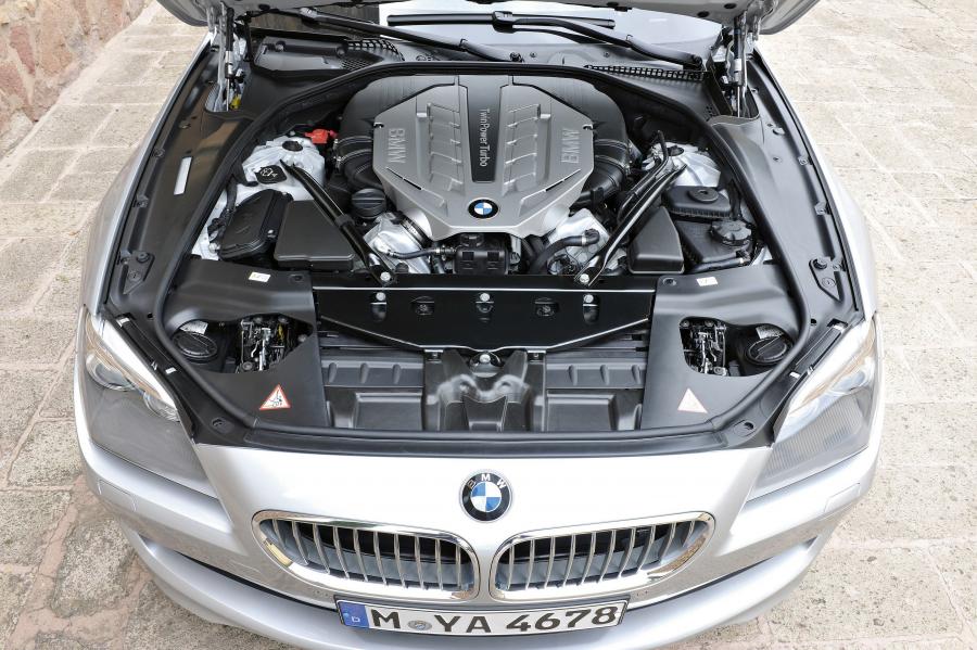  BMW 6-Series Convertible 2011 года  (фото 200 из 320)